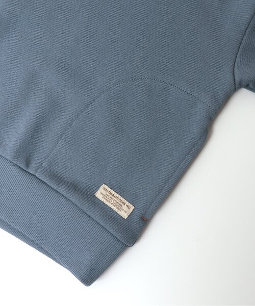 BREEZE(ブリーズ)の「スターパッチトレーナー(スウェット・キッズ・ベージュ/レッド/イエロー/ブルー/グリーン/チャコール/キナリ・150/100/140/90/80/110/130/120)」の12枚目の写真