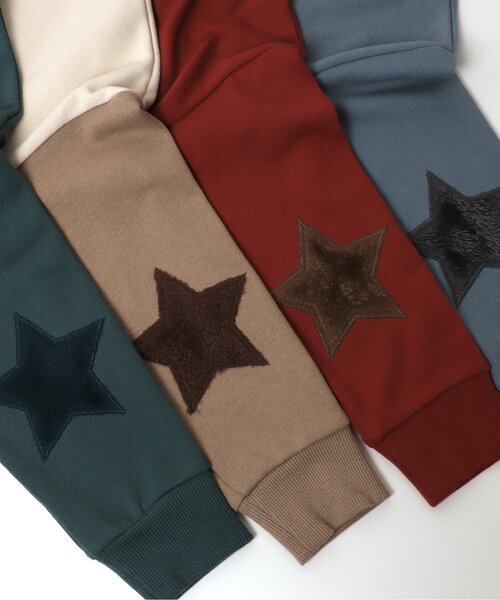 BREEZE(ブリーズ)の「スターパッチトレーナー(スウェット・キッズ・ベージュ/レッド/イエロー/ブルー/グリーン/チャコール/キナリ・150/100/140/90/80/110/130/120)」の16枚目の写真