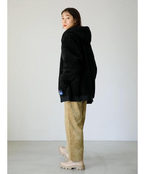koe（コエ）の「Penfieldシャギーボアジップパーカー*（ブルゾン・レディース・ブラック/オフホワイト/A・L/M）」の10枚目の写真
