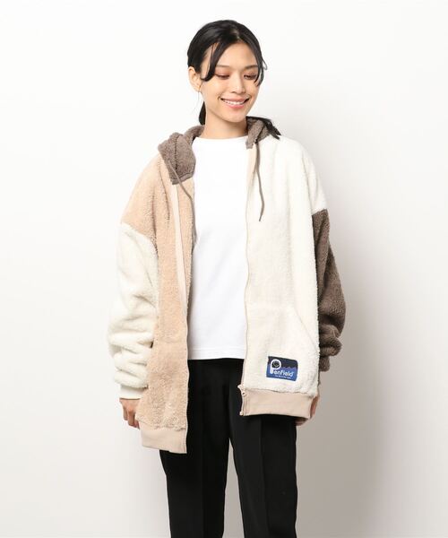 koe（コエ）の「Penfieldシャギーボアジップパーカー*（ブルゾン・レディース・ブラック/オフホワイト/A・L/M）」の8枚目の写真