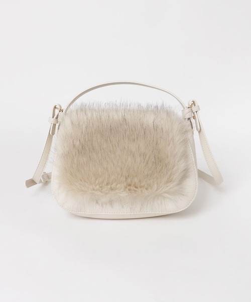 RODE SKO(ロデスコ)の「2WAYファーショルダーバッグ(ショルダーバッグ・レディース・アイボリー/モカ・ONE)」の5枚目の写真