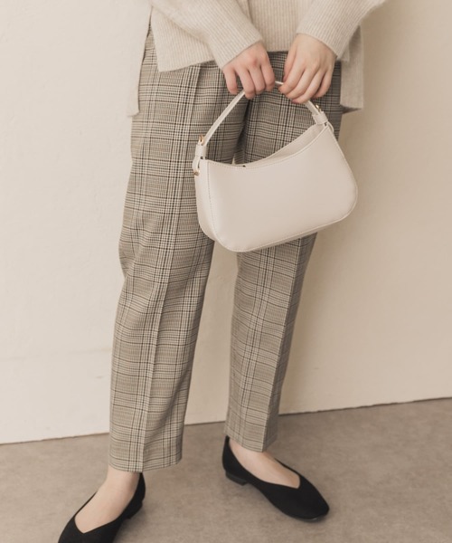 RODE SKO(ロデスコ)の「2WAYファーショルダーバッグ(ショルダーバッグ・レディース・アイボリー/モカ・ONE)」の3枚目の写真