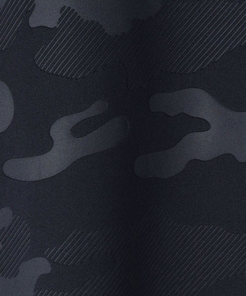 HIDEAWAYS NICOLE(ハイダウェイニコル)の「ダンボール迷彩エンボスプルオーバー(Tシャツ/カットソー・メンズ・ブラック/オフホワイト/ネイビー・MEDIUM/LARGE/X-LARGE)」の11枚目の写真