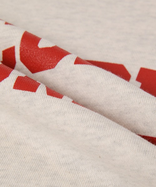 ADAM ET ROPE'(アダムエロペ)の「【アウトレット店舗・WEB限定】カレッジロゴスウェットプルオーバー(スウェット・レディース・グリーン/ワイン/ネイビー・FREE)」の13枚目の写真