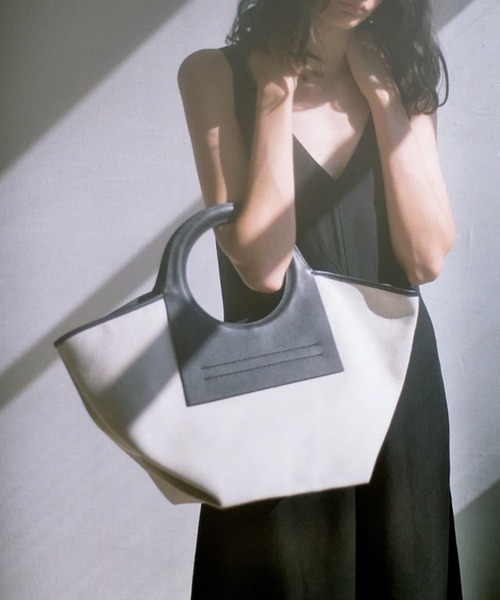HEREU（ヘリュー）の「【HEREU/ヘリュー】2WAY トートバッグ