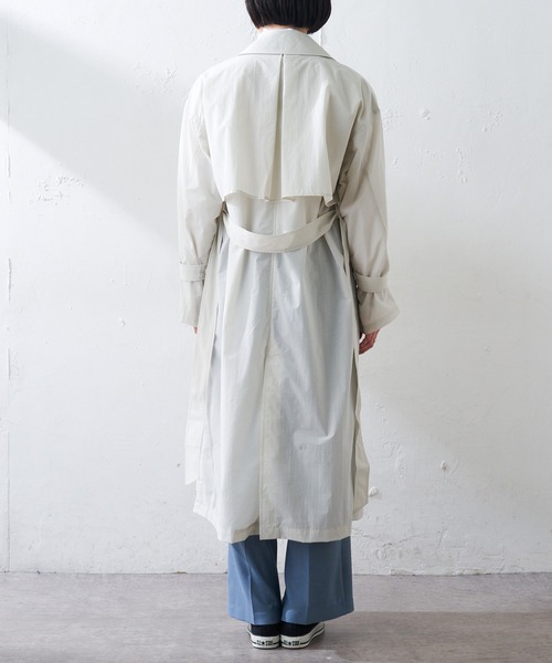 COLLAGE GALLARDAGALANTE(コラージュガリャルダガランテ)の「【OT】お出掛けに・お仕事に/軽量/ワッシャーナイロンシアーシャツコート/手洗い可(トレンチコート・レディース・スカイブルー系/ライトグレー・FREE)」の10枚目の写真