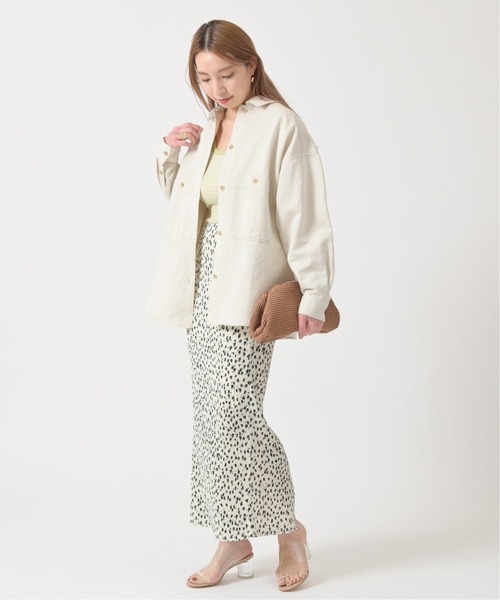 U by SPICK&SPAN(ユーバイスピックアンドスパン)の「綿麻スラブオーバーシャツ◆(シャツ/ブラウス・レディース・カーキ/アイボリー・FREE)」の15枚目の写真