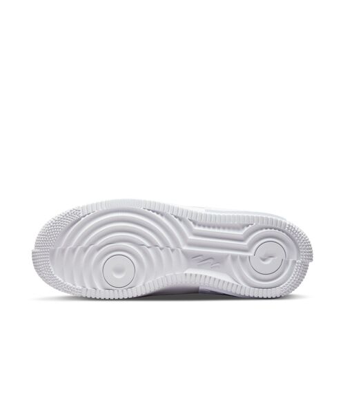 NIKE(ナイキ)の「ナイキ エア フォース 1 フォンタンカ ウィメンズシューズ / Nike Air Force 1 Fontanka Women's Shoes(スニーカー・レディース・ホワイト・23/23.5/24/24.5/25/29/25.5/27/28.5/22/28/26/22.5/27.5/26.5)」の6枚目の写真