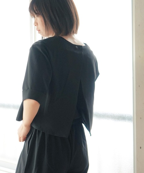 AULI（アウリィ）の「【低身長向けサイズ】バックスリットオールインワン（サロペット/オーバーオール・レディース・ブラック/カーキ/ライトベージュ・S/XS/XXS）」の8枚目の写真