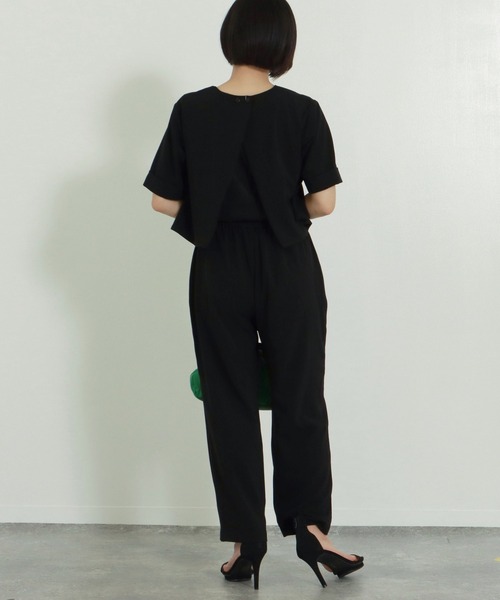 AULI（アウリィ）の「【低身長向けサイズ】バックスリットオールインワン（サロペット/オーバーオール・レディース・ブラック/カーキ/ライトベージュ・S/XS/XXS）」の11枚目の写真