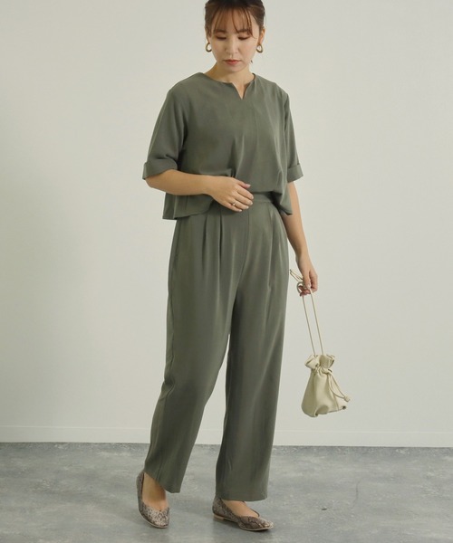 AULI（アウリィ）の「【低身長向けサイズ】バックスリットオールインワン（サロペット/オーバーオール・レディース・ブラック/カーキ/ライトベージュ・S/XS/XXS）」の18枚目の写真