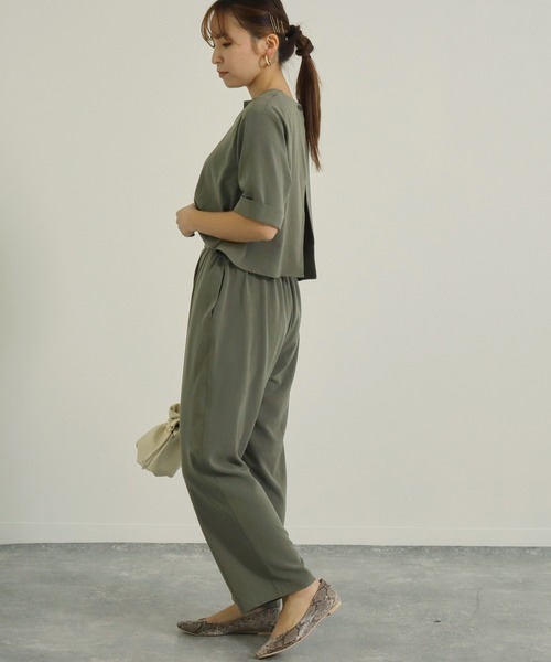 AULI（アウリィ）の「【低身長向けサイズ】バックスリットオールインワン（サロペット/オーバーオール・レディース・ブラック/カーキ/ライトベージュ・S/XS/XXS）」の19枚目の写真