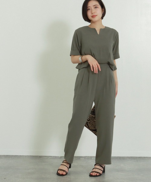 AULI（アウリィ）の「【低身長向けサイズ】バックスリットオールインワン（サロペット/オーバーオール・レディース・ブラック/カーキ/ライトベージュ・S/XS/XXS）」の22枚目の写真