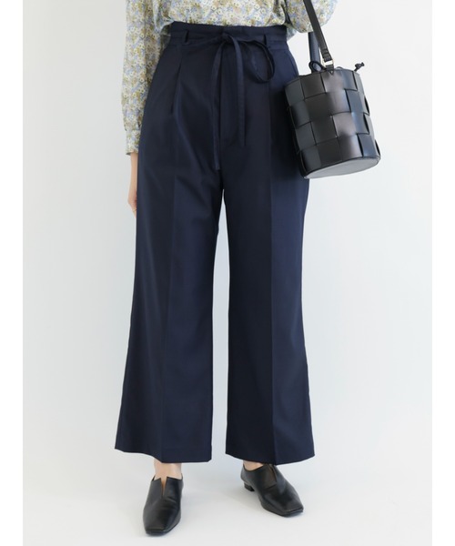Te chichi TERRASSE(テチチテラス)の「ウエストリボンストレートパンツ(セットアップ可)(その他パンツ・レディース・ミント/ベージュ/ネイビー・フリ-)」の1枚目の写真