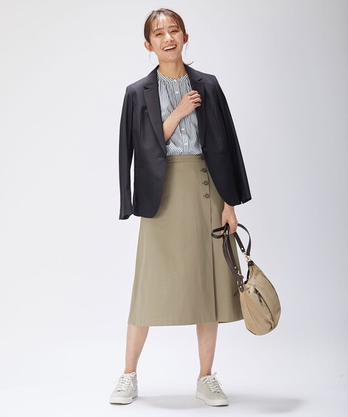 J.PRESS Ladies(J.プレス レディス)の「スーパーハイゲージカルゼ テーラード ジャケット(テーラードジャケット・レディース・ライトグレー系/ネイビー系・XS)」の13枚目の写真