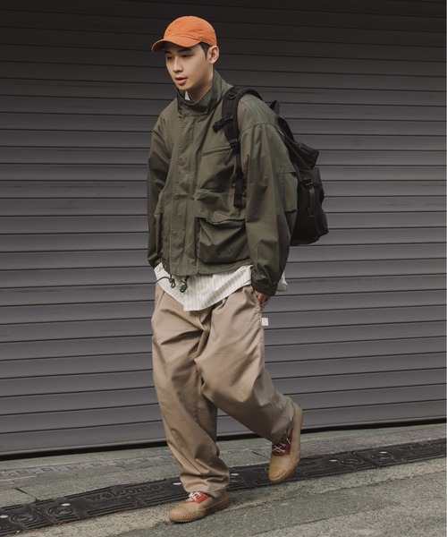 COVERNAT(カバーナット)の「【COVERNAT】M65 SHORT JACKET / カバーナット M65 ショート ミリタリー ジャケット(ミリタリージャケット・メンズ・ブラック/オリーブ・MEDIUM/LARGE)」の4枚目の写真