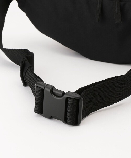 NIKE（ナイキ）の「WEB限定 NIKE/ナイキ HRTG HIP PACK/ヘリテージヒップパック（ボディバッグ/ウエストポーチ・メンズ・グレー/ブラック・ONE SIZE）」の6枚目の写真