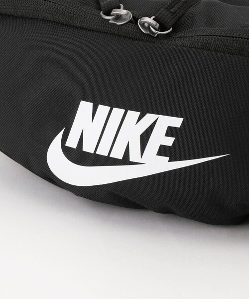 NIKE（ナイキ）の「WEB限定 NIKE/ナイキ HRTG HIP PACK/ヘリテージヒップパック（ボディバッグ/ウエストポーチ・メンズ・グレー/ブラック・ONE SIZE）」の10枚目の写真