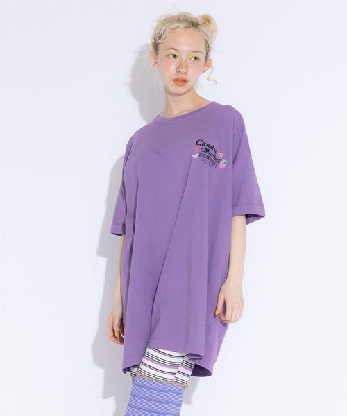 Candy Stripper(キャンディストリッパー)の「CANDY MARKET BIG BIG Tシャツ(Tシャツ/カットソー・レディース・ラベンダー/オフホワイト/ブラック・2)」の4枚目の写真