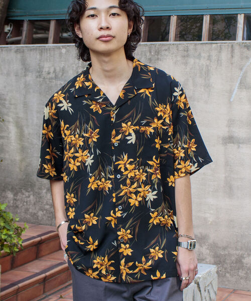 GLOSTER（グロスター）の「【圧巻の9柄展開のイチオシ半袖シャツが登場！】ジオメトリック/アート/フラワープリント アロハシャツ（シャツ/ブラウス・メンズ・ネイビー/グリーン系その他2/ブラック系その他4/ブラウン系その他3/ブラウン系その他4/ブラック系その他2/ブラック系その他3/ホワイト系その他/ブラック系その他・MEDIUM/LARGE）」の16枚目の写真