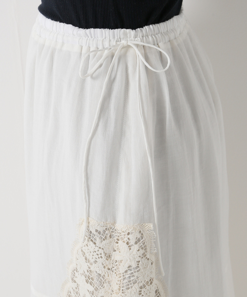 新品タグ付✨イエナ chere iena solstiss レースラミースカート IENA（イエナ）の「chere iena solstiss レースラミースカート