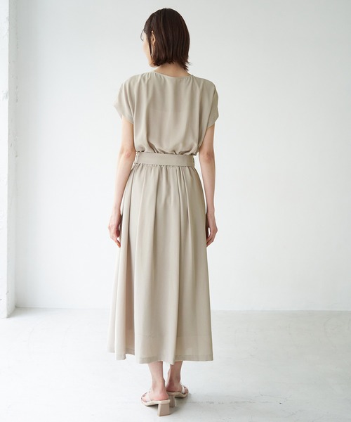ROPE' PICNIC(ロペピクニック)の「タックスカートワンピース(ワンピース・レディース・ネイビー/ライトグリーン/ベージュ系その他・40/38)」の19枚目の写真