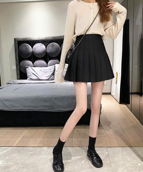 shopnikoniko（ショップニコニコ）の「プリーツ ミニ スカート インナーパンツ（スカート・レディース・ホワイト/ブラック・フリー）」の8枚目の写真