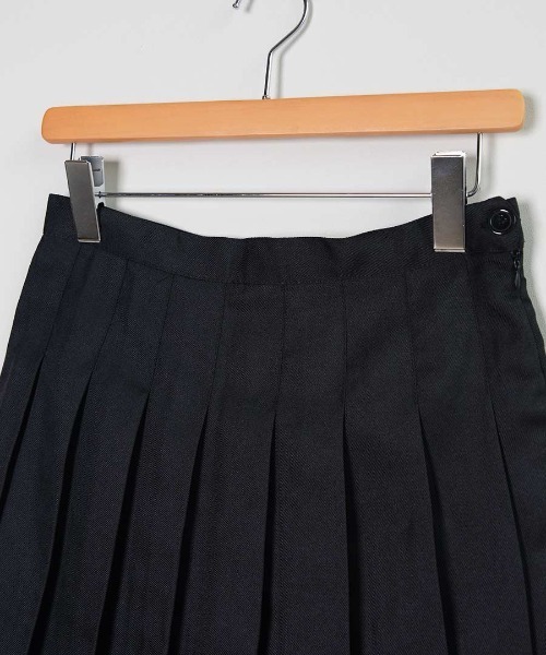 shopnikoniko（ショップニコニコ）の「プリーツ ミニ スカート インナーパンツ（スカート・レディース・ホワイト/ブラック・フリー）」の16枚目の写真