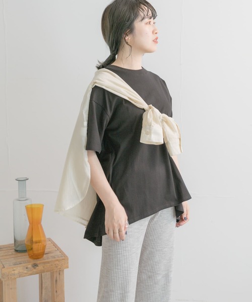 ITEMS URBANRESEARCH（アイテムズ アーバンリサーチ）の「オーガニックコットンフレアTシャツ（Tシャツ/カットソー・レディース・ブラック/グリーン/グレー系その他・FREE）」の2枚目の写真