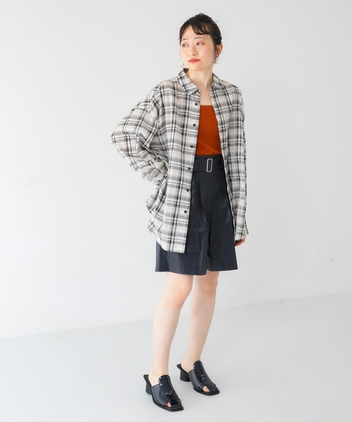KBF(ケイビーエフ)の「ベルテッドコーティングハーフパンツ(その他パンツ・レディース・ピンク/ネイビー/ベージュ・ONE)」の12枚目の写真