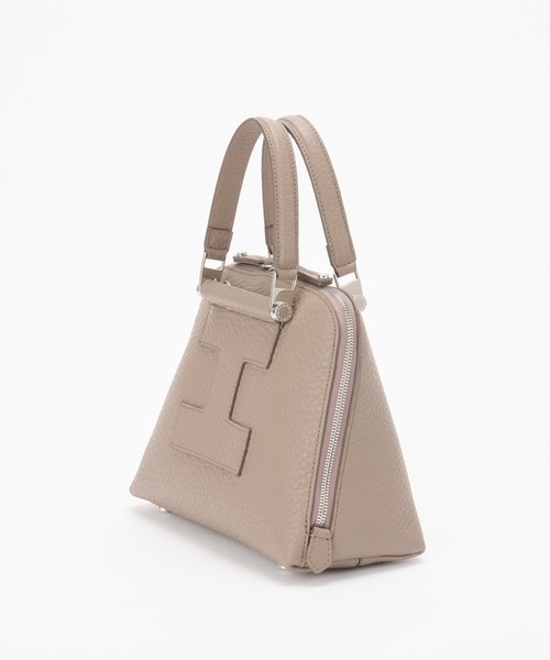 IACUCCI（イアクッチ）の「ギブリ S ALCE（トートバッグ・レディース・ブラック/グレイッシュベージュ・FREE）」の22枚目の写真