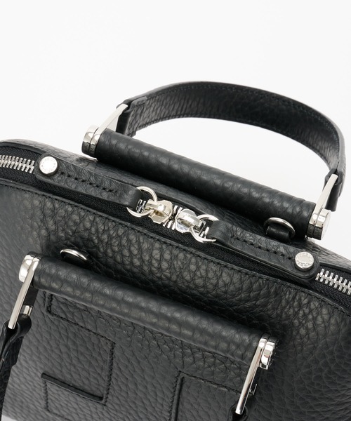 IACUCCI（イアクッチ）の「ギブリ S ALCE（トートバッグ・レディース・ブラック/グレイッシュベージュ・FREE）」の12枚目の写真