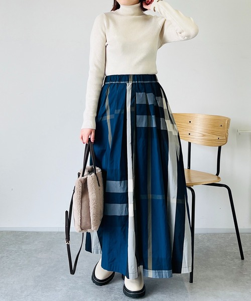 un dix cors（アンディコール）の「リブタートルニット（ニット/セーター・レディース・オフホワイト/グレー/ブラック・FREE）」の10枚目の写真