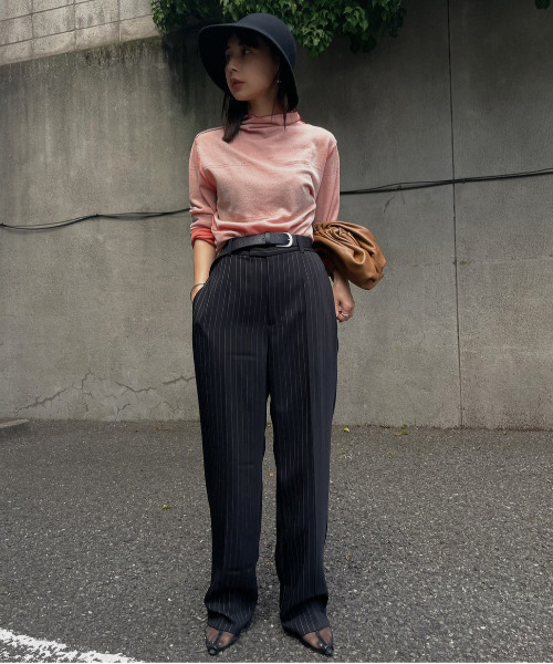 Ameri(アメリ)の「REVERSIBLE SHEER KNIT TOP(Tシャツ/カットソー・レディース・ブラック/グレー/ブルー/コーラル・FREE)」の12枚目の写真