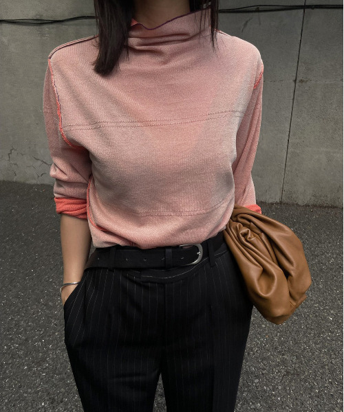 Ameri(アメリ)の「REVERSIBLE SHEER KNIT TOP(Tシャツ/カットソー・レディース・ブラック/グレー/ブルー/コーラル・FREE)」の13枚目の写真