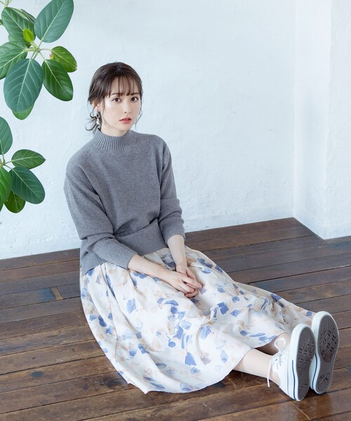Tiaclasse(ティアクラッセ)の「【SET UP】幅広いアイテムと相性抜群のニットトップスと女性らしさ溢れるスカートセット(セットアップ・レディース・ブラウン/ベージュ/ブルー/グレー・L/M)」の19枚目の写真