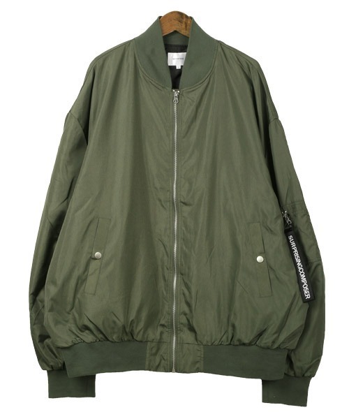 LUXSTYLE(ラグスタイル)の「撥水ドロップショルダーMA-1ジャケット(MA-1・メンズ・ブラック/カーキ/ネイビー・L/XL/M)」の4枚目の写真