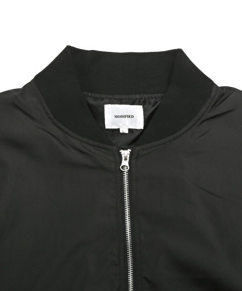 LUXSTYLE(ラグスタイル)の「撥水ドロップショルダーMA-1ジャケット(MA-1・メンズ・ブラック/カーキ/ネイビー・L/XL/M)」の7枚目の写真