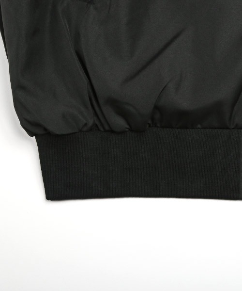LUXSTYLE(ラグスタイル)の「撥水ドロップショルダーMA-1ジャケット(MA-1・メンズ・ブラック/カーキ/ネイビー・L/XL/M)」の12枚目の写真