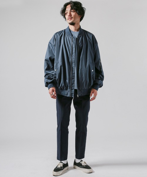 LUXSTYLE(ラグスタイル)の「撥水ドロップショルダーMA-1ジャケット(MA-1・メンズ・ブラック/カーキ/ネイビー・L/XL/M)」の22枚目の写真