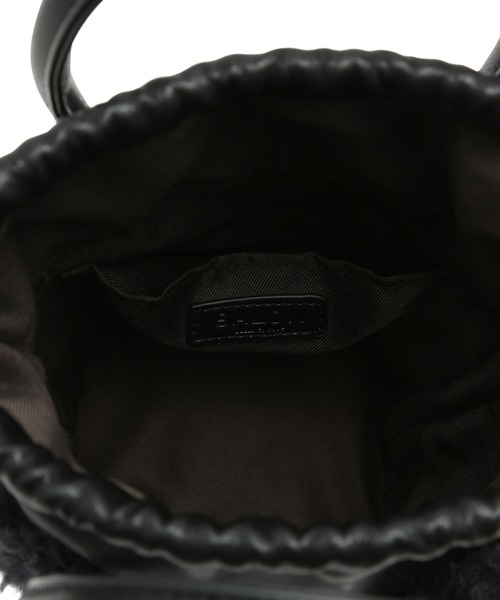 バケットファーバッグ