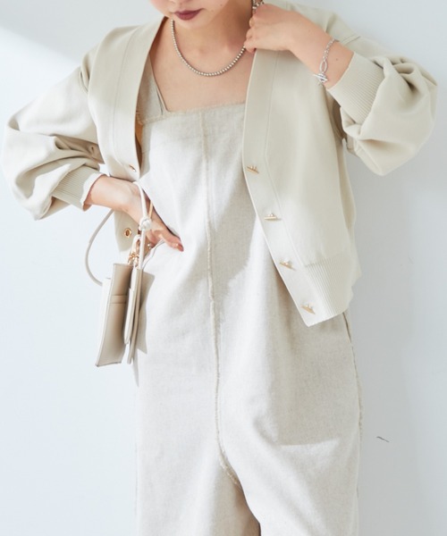 natural couture(ナチュラルクチュール)の「WEB限定カラーあり/プチプラハトメバー釦おしゃれカーディガン(カーディガン/ボレロ・レディース・ブラック/グレイッシュベージュ/ブラウン/ピンク/グリーン/アイボリー/ネイビー・FREE)」の8枚目の写真