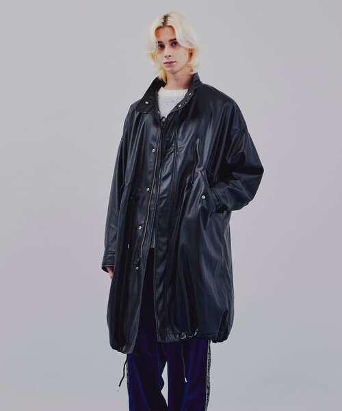 tk.TAKEO KIKUCHI（ティーケータケオキクチ）の「◆シンセティックレザーBIGモッズコート（モッズコート・メンズ・ブラック系3/ダークグリーン系3・66/88）」の2枚目の写真