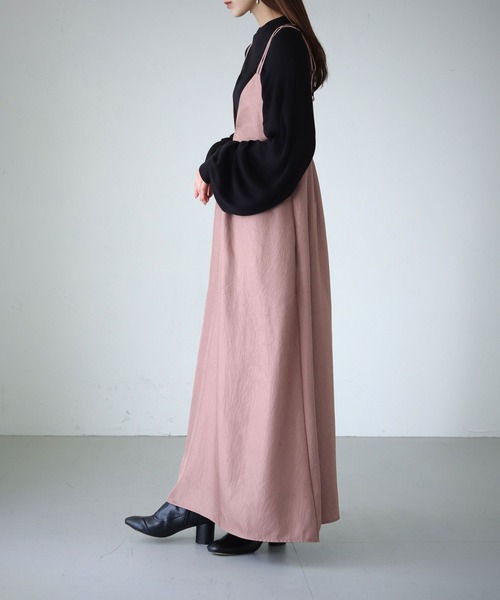 cheriella（シェリエラ）の「【cheriella】WEB限定マルチWAYダブルストラップシワサテンキャミワンピース（ワンピース・レディース・ブラウン/スモークピンク/ブラック・M）」の6枚目の写真