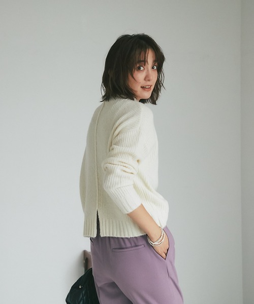 RIVE DROITE（リヴドロワ）の「ヤク混シリーズのハイネック版/YAK5%バックシームハイネックニット（ニット/セーター・レディース・サックスブルー/オフホワイト/ベージュ・FREE）」の12枚目の写真