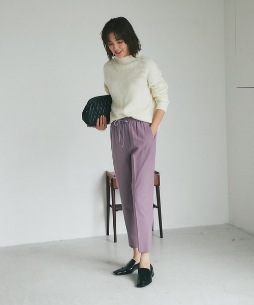 RIVE DROITE（リヴドロワ）の「ヤク混シリーズのハイネック版/YAK5%バックシームハイネックニット（ニット/セーター・レディース・サックスブルー/オフホワイト/ベージュ・FREE）」の16枚目の写真