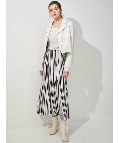 MERCURYDUO（マーキュリーデュオ）の「フェイクレザーコンパクトライダースジャケット（ライダースジャケット・レディース・ブラック/ベージュ/アイボリー・FREE）」の10枚目の写真