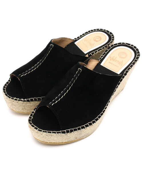 VIA BUS STOP(ヴィアバスストップ)の「VIDORETTA サンダル(サンダル・レディース・ブラック系・35/36/37/38)」の1枚目の写真