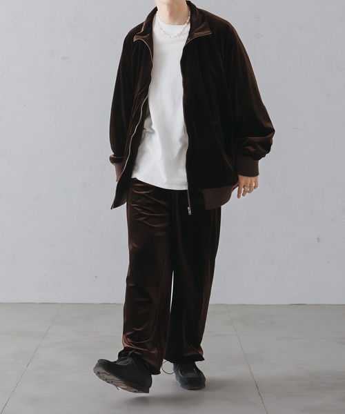 epnok(エプノック)の「ベロアルーズトラックジャケット/Velour Loose Track Jacket(ブルゾン・メンズ・ブラウン/ネイビー・MEDIUM/LARGE)」の21枚目の写真