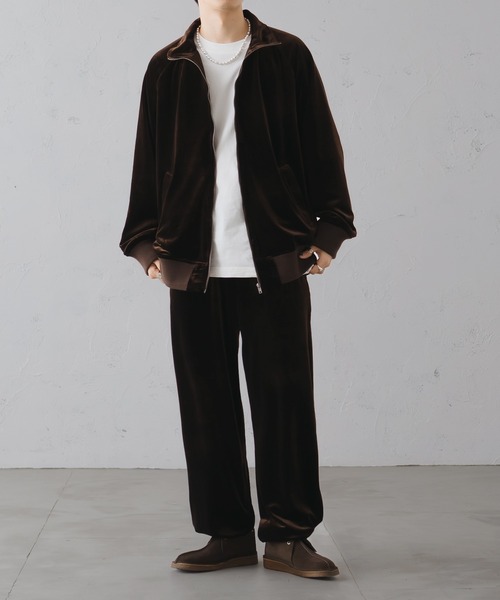 epnok(エプノック)の「ベロアルーズトラックジャケット/Velour Loose Track Jacket(ブルゾン・メンズ・ブラウン/ネイビー・MEDIUM/LARGE)」の14枚目の写真